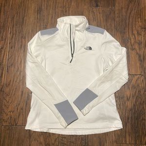 North Face women’s quart zip sweatshirt